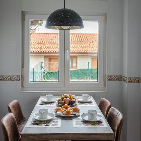 Holiday home El Balcon Del Cantabrico Casa Con Vistas En *